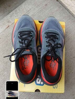 Skechers Slip On Running Shoes Men Size 7